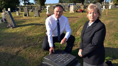 Memorial (Pat Jones)